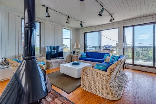 Ocean Beach Maison | Robbins Rest Retreat