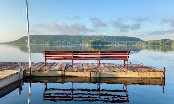 Idlewild Cottage | Dog Friendly - Cozy, Door County, WI Retreat - Directement au bord de l'eau ↟↟↟