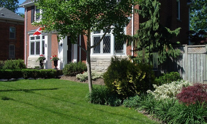 Thorold Lit Et Petit-Déjeuner | Robinsong Bed and Breakfast