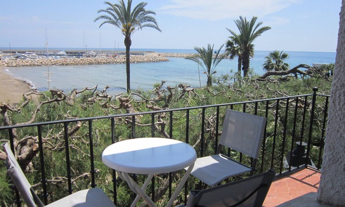 El Roc de Sant Gaieta Appartement | Vue magnifique 🏖️Appartement très lumineux, front de plage, proche Portaventura
