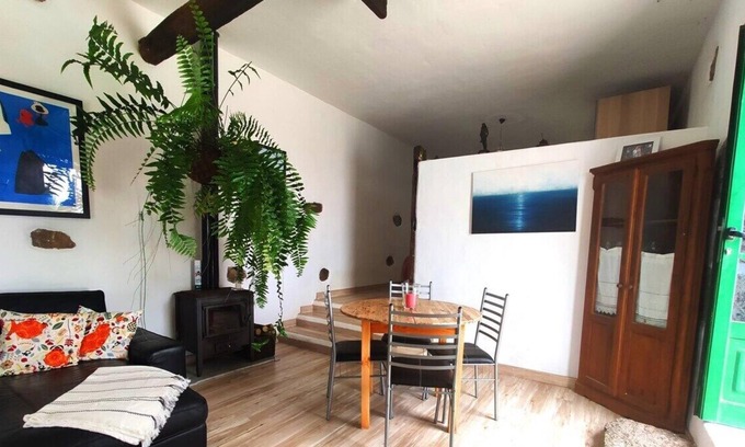 Haria Cottage | Roca redonda, hébergement rural et écologique avec vue mer