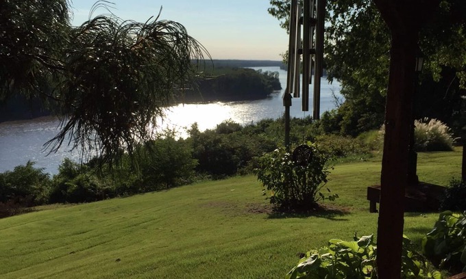 Rocheport Maison | Rocheport Bluff House