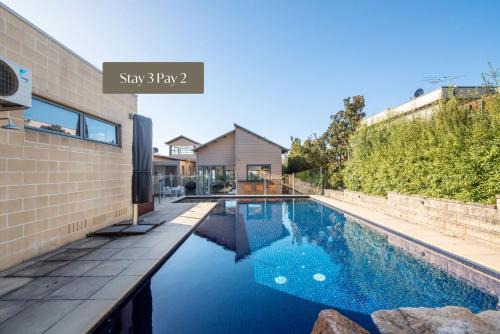 Mount Martha Maison | Rockleigh Bay - Gas Heated Spa and Solar Heated Pool