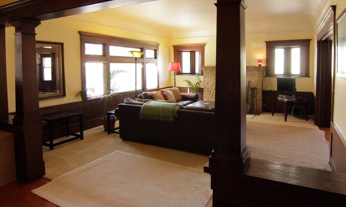 Piedmont Avenue Maison | Rockridge Espace Craftsman BungalowWalk au Collège Av