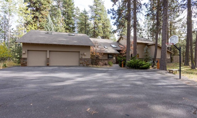 Black Butte Ranch Appartement | Rockrose- Perfect multifamily home(new Management)