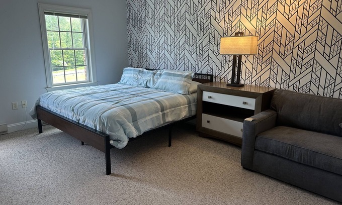 Mercersburg Appartement | Rockwell Suite #201 at the Inns of Whitetail