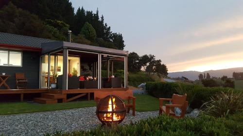 Motupipi Maison | Rocky Ridge Cottage