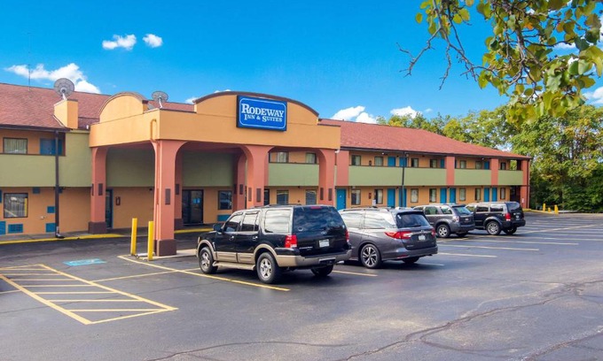Monroeville Hôtel | Rodeway Inn & Suites Monroeville-Pittsburgh