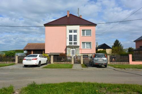 Kobylice Maison | Rodinné ubytování - Family accommodation