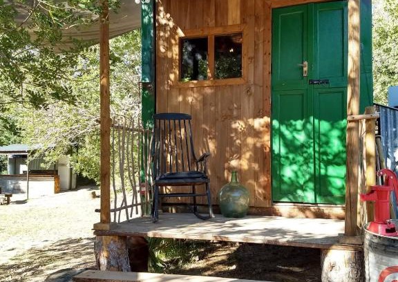 Tortosa Chalet De Ski | rolling home