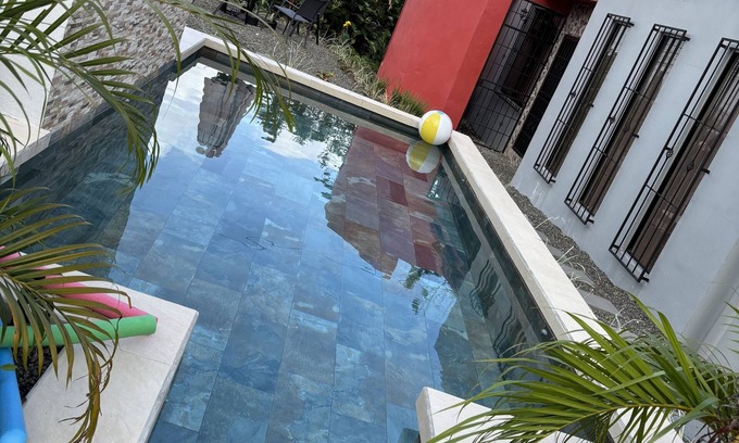 Barrio Pilo Maison | Romántico, elegante