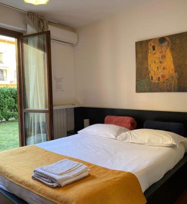 Turate Appartement | Roma 2 Apartment - THE V Collection