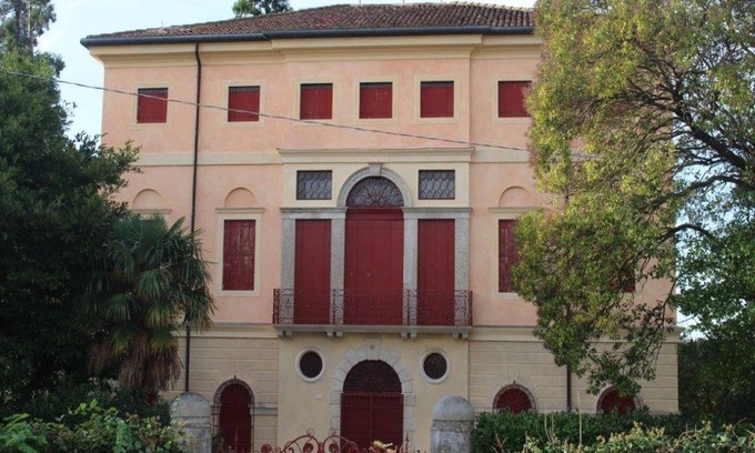 Romano d'Ezzelino Autre | Magnifique Château avec Jardin Clôturé