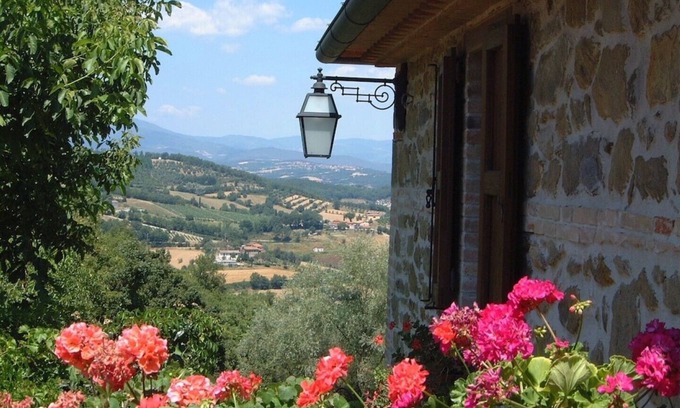 Monterchi Autre | ROMANTIC 17C VILLA -Fabulous VIEWS-Stunning POOL Complex + HOT TUB + PIZZA OVEN