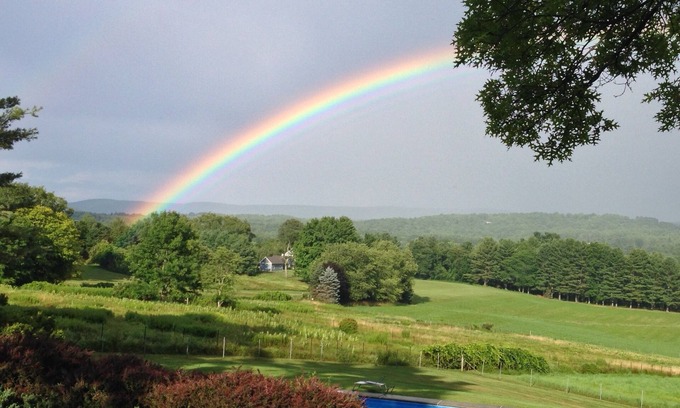 Great Barrington Cottage | Cottage Berkshires romantique - Vue imprenable, piscine