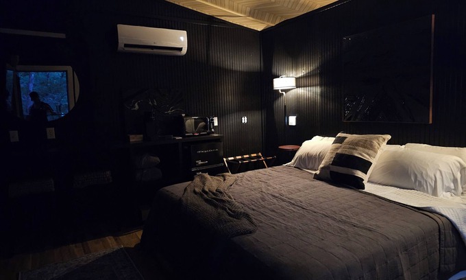 Alvord Cabine | Romantic Cabin for 2 - 10 Min. from Downtown Decatur - Rent 1 or All 4 Cabins
