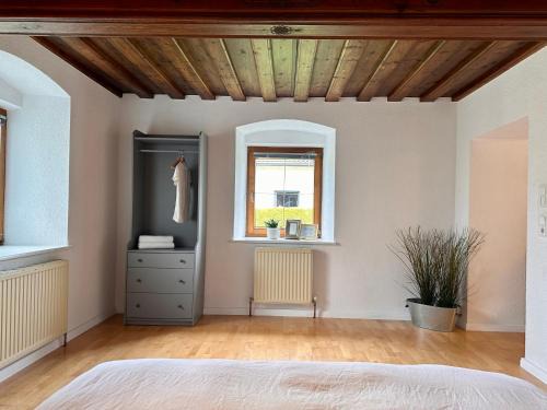 Muhldorf Appartement | Romantic Chalet - Alpine Getaway Salzkammergut