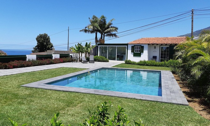 Las Arenas Cottage | Escapade romantique, Gîte de luxe avec grande piscine privée chauffée