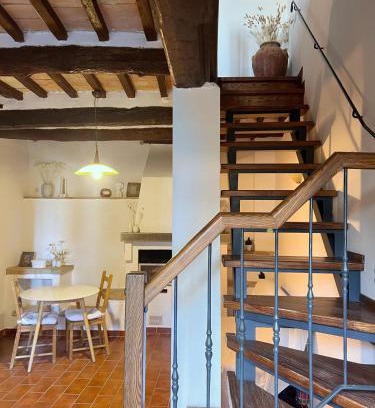 Passignano sul Trasimeno Maison | Romantic Escape in Medioeval Passignano -Lake View