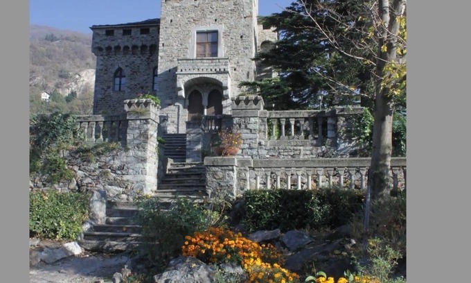 Settimo Vittone Autre | Romantic Italian Castle at the Foot of the Alps, CIR code 00126600003