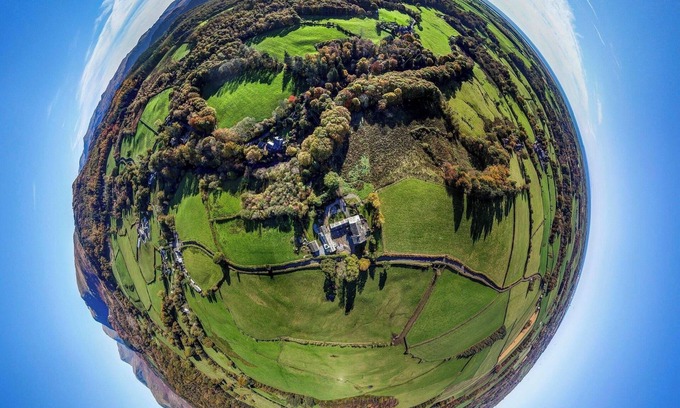 Santon Bridge Maison | Romantic lake district hideaway for 2 plus 4 dogs