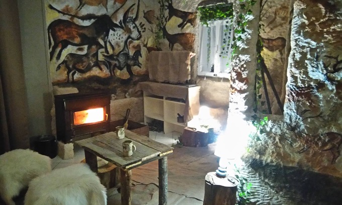Saint-Genies Maison | NUIT AMOUREUSE AMBIANCE PREHISTO SPA EN PERIGORD ENTRE SARLAT ET LASCAUX