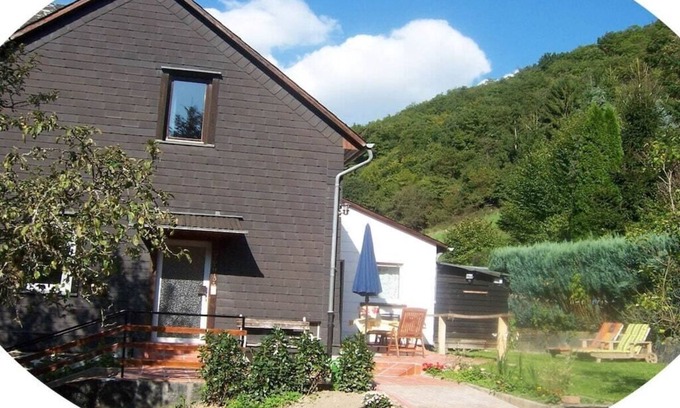 Sauerthal Maison | romantic side valley of Rhenish Slate Mountains