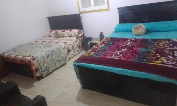 Giza Appartement | Romantic Spanish villa w/hot tub — 5 min from the beach