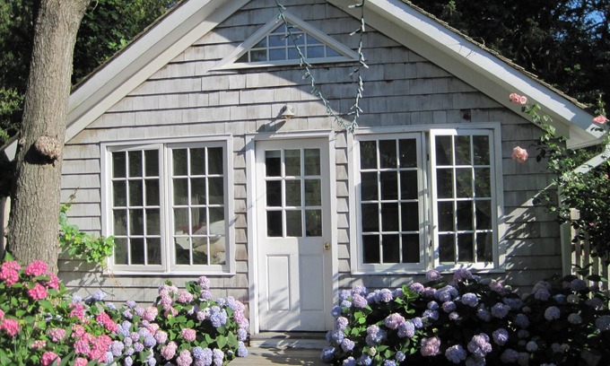 Sag Harbor Appartement | Romantic Studio Cottage, Walk to Town