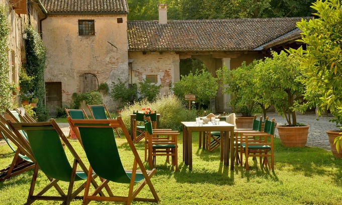 Rovolon Appartement | Studio romantique dans une ferme avec piscine et parc