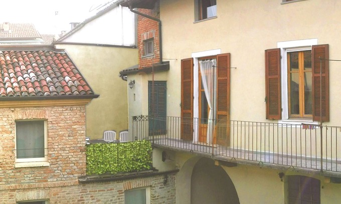 Asti Appartement | appartement dans le centre historique d'Asti avec terrasse