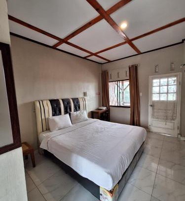Berastagi Maison | RON'S Guest House Berastagi