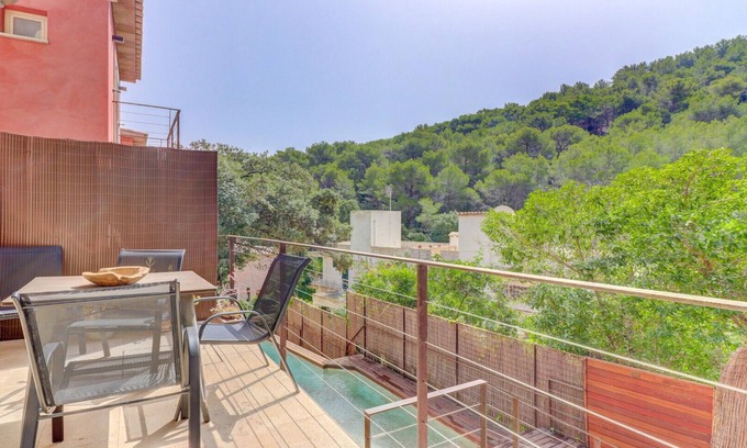 Cala San Vicente Chalet De Ski | Roof top jacuzzi, walking distance to the beach