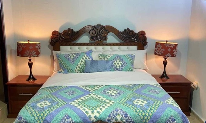 Nordesa III Appartement | Rooftop Oasis. Lovely one bedroom apartment- Ocean view