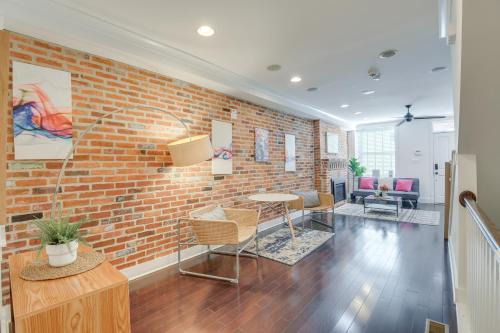 Canton Maison | Rooftop Patio with View Baltimore Retreat