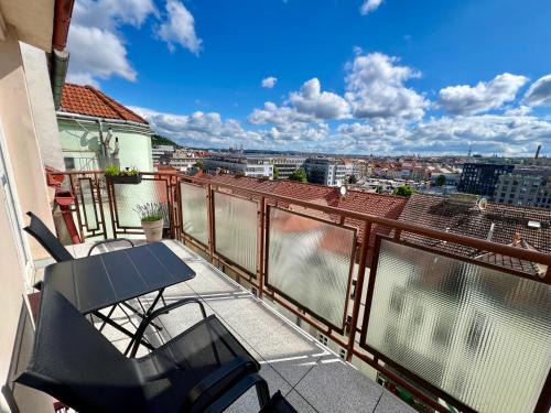 Smichov Appartement | Rooftop Prague view apartment