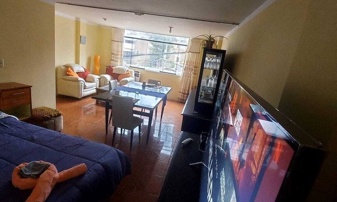 Lake Titicaca - Puno Appartement | "Chambre à 2 minutes du Centre" (animaux acceptés)
