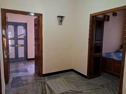 Thanjavur Maison | Room 3 in Orange Homestay