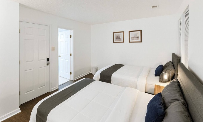 Elkton Maison | Room #4 in Elkton, MD – Easy Access to I-95