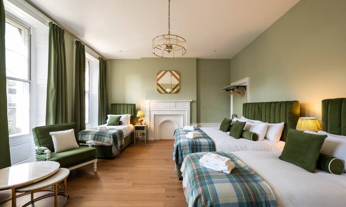 New Town Maison | Room 6 Summary: No. 5