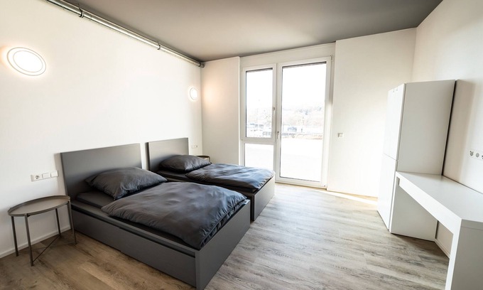 Dusslingen Appartement | Chambre "6" avec terrasse partagée et Wi-Fi