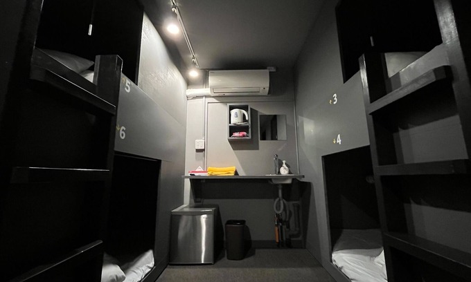 Minamiotsuka Appartement | Room for 6 people 3 bunk beds / Toshima-ku Tokyo