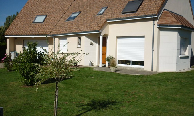 Change Lit Et Petit-Déjeuner | Room for rent for all events on the circuit de la sarthe