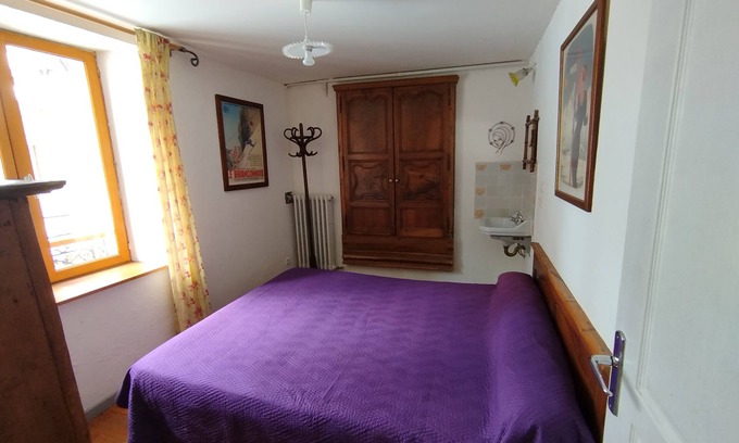 Villar-d'Arene Maison | Chez Jean Pierre - Chambre couple dans une maison du XVIIe siècle - n°3
