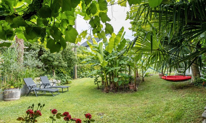 Ihringen Appartement | Room 'Gästezimmer' with Shared Terrace, Shared Garden and Wi-Fi