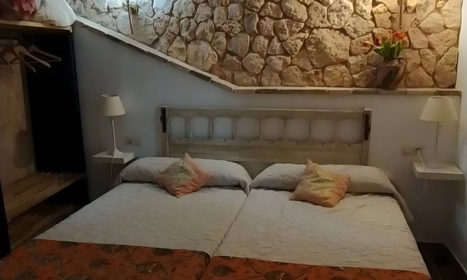 Villarrubia de Santiago Appartement | Chambre "Habitación 5" avec jardin privé, Wi-Fi et climatisation