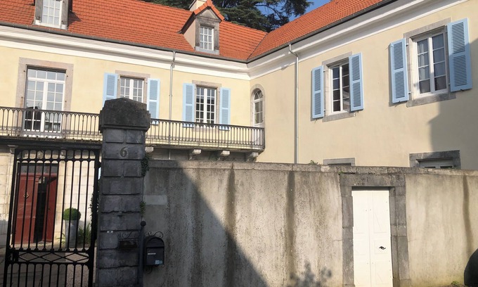 Saint-Pe-de-Bigorre Lit Et Petit-Déjeuner | Room in a 17th-century manor house