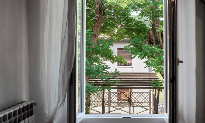 Giusvalla Maison | Habitación 'Primavera' con vistas a la montaña, terraza compartida y Wi-Fi