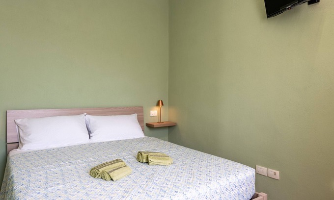 Foiano della Chiana Appartement | Chambre 'Stanza Verde' avec balcon, Wi-Fi et climatisation