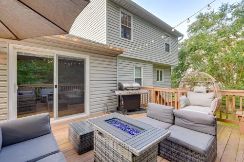 Maryland City Maison | Room to Work and Relax! Laurel Home with Office, Yard